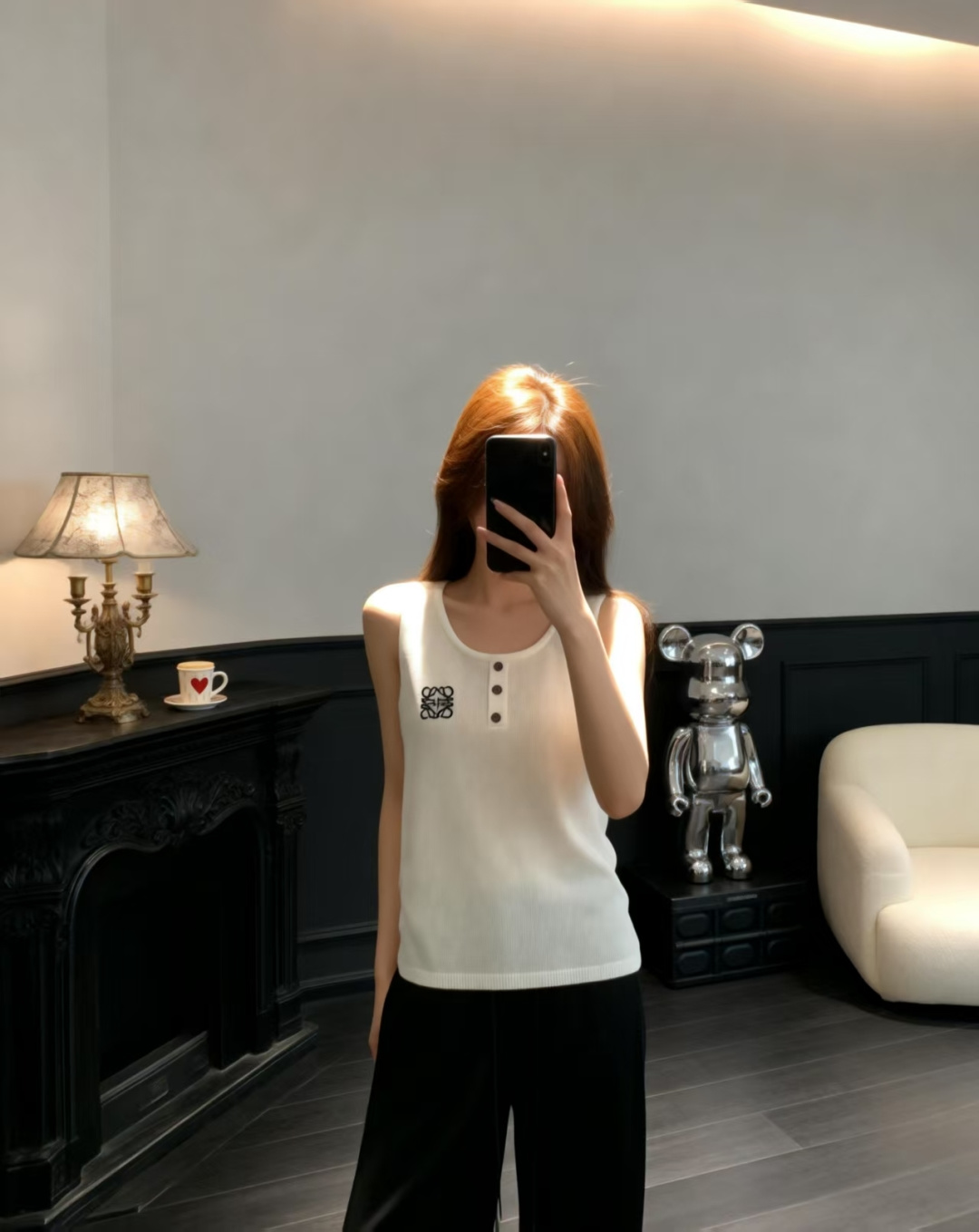 🆕LO家🆕 早春新款 纯色简约圆领针织背心颜色：白色 黄色尺码：36.38.40