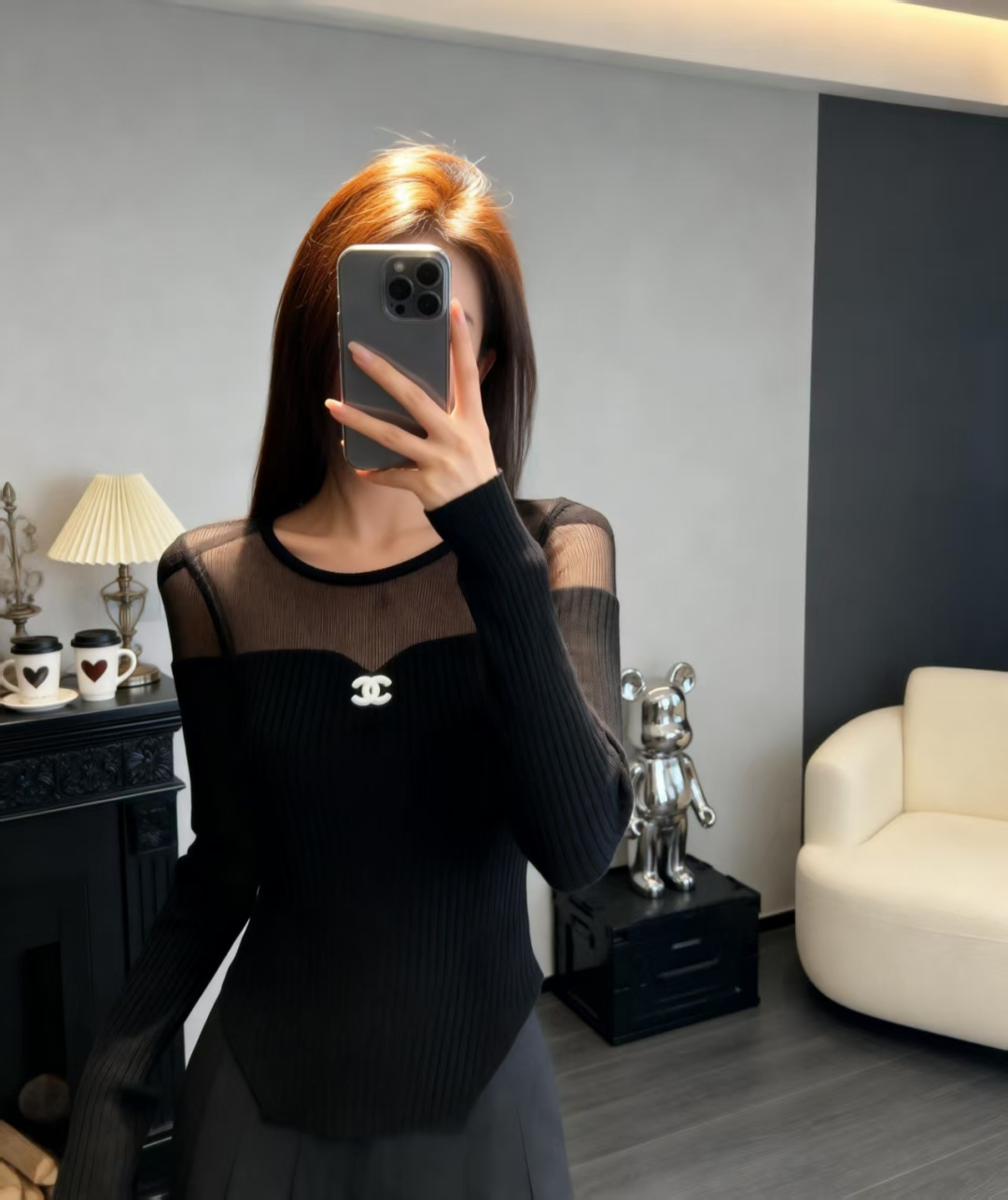 🆕CH家🆕 早春新款 纯色简约圆领针织长袖颜色：白色 黑色尺码：36.38.40