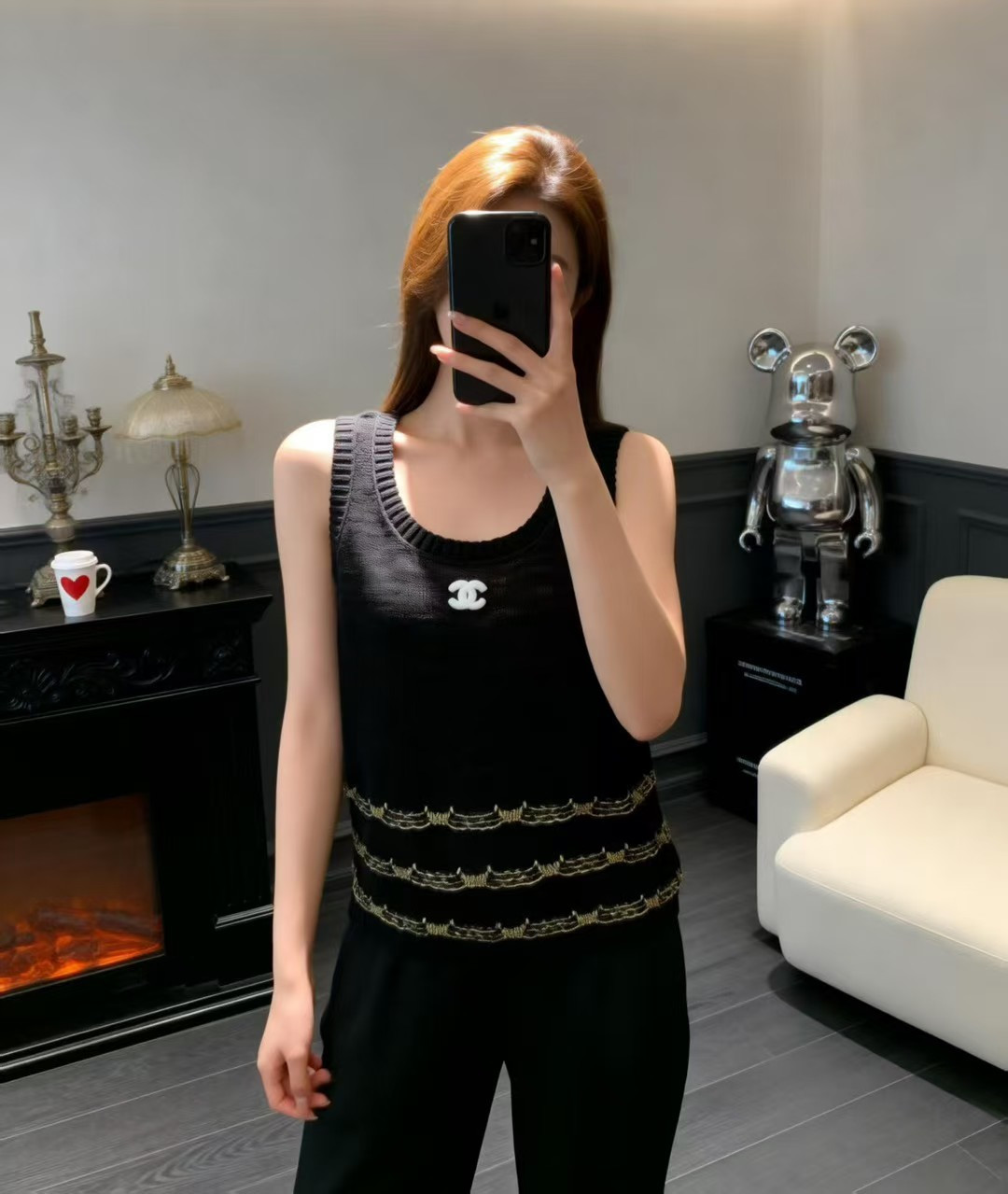 🆕CH家🆕 早春新款 撞色金银线条纹圆领针织背心颜色：白色 黑色尺码：36.38.40