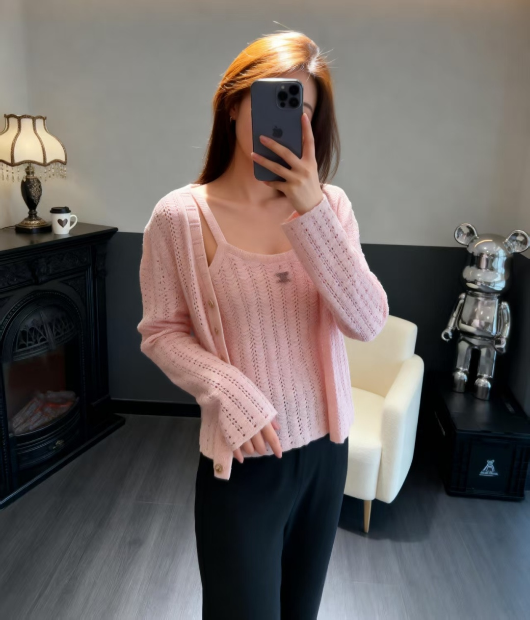 🆕CH家🆕 早春新款 纯色镂空烫钻针织吊带两件套颜色：白色 粉色尺码：36.38.40