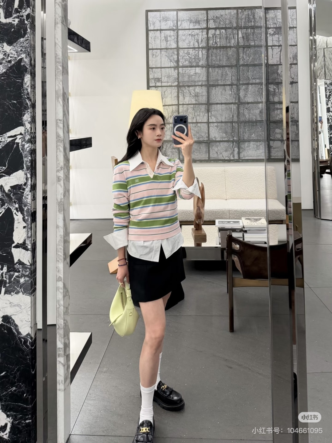 🆕CE家🆕 早春新款 撞色条纹翻领针织长袖颜色：粉色尺码：36.38.40