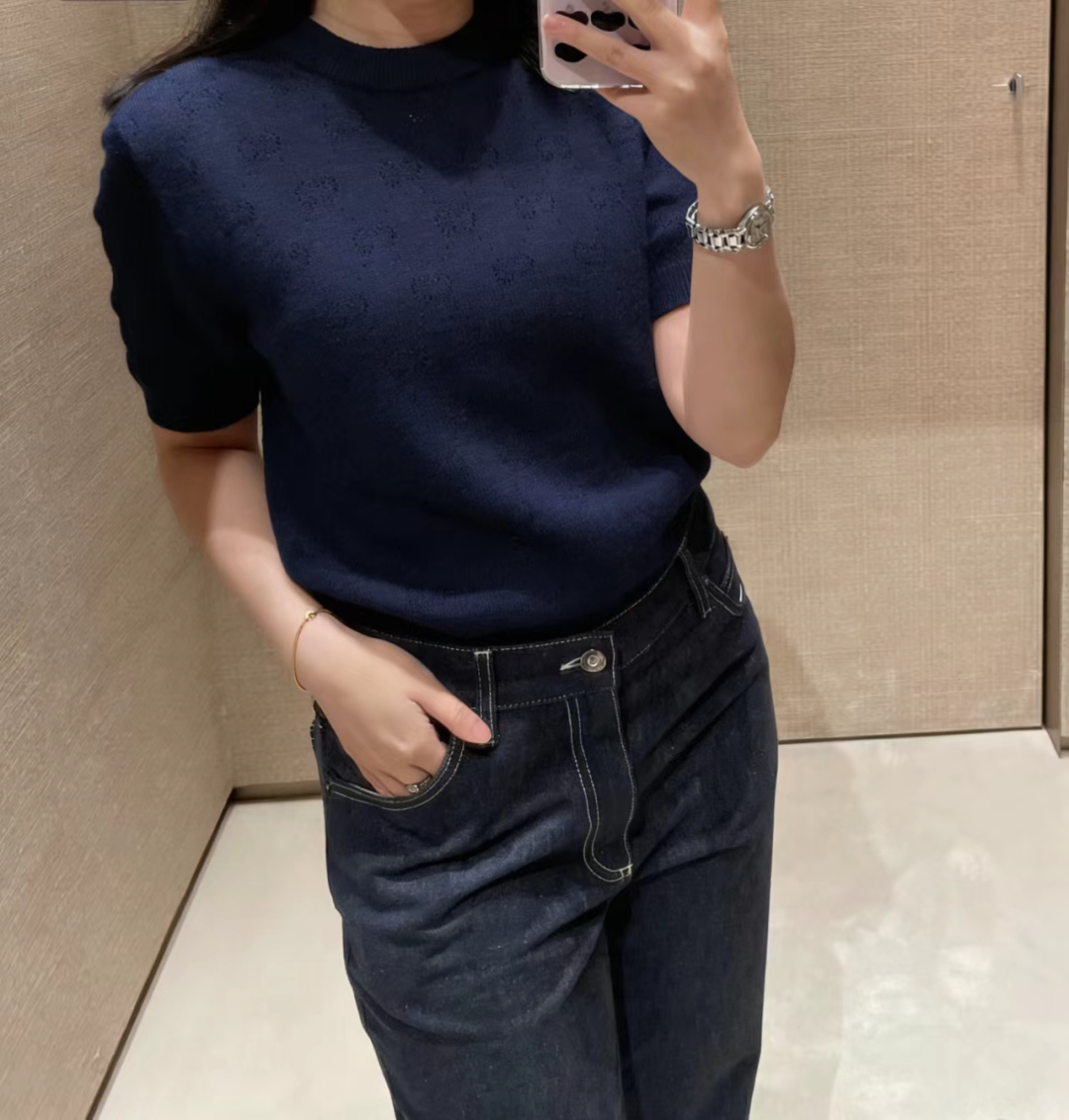 🆕G家🆕 早春新款 纯色老花字母镂空圆领针织短袖颜色：白色 宝蓝尺码：36.38.40