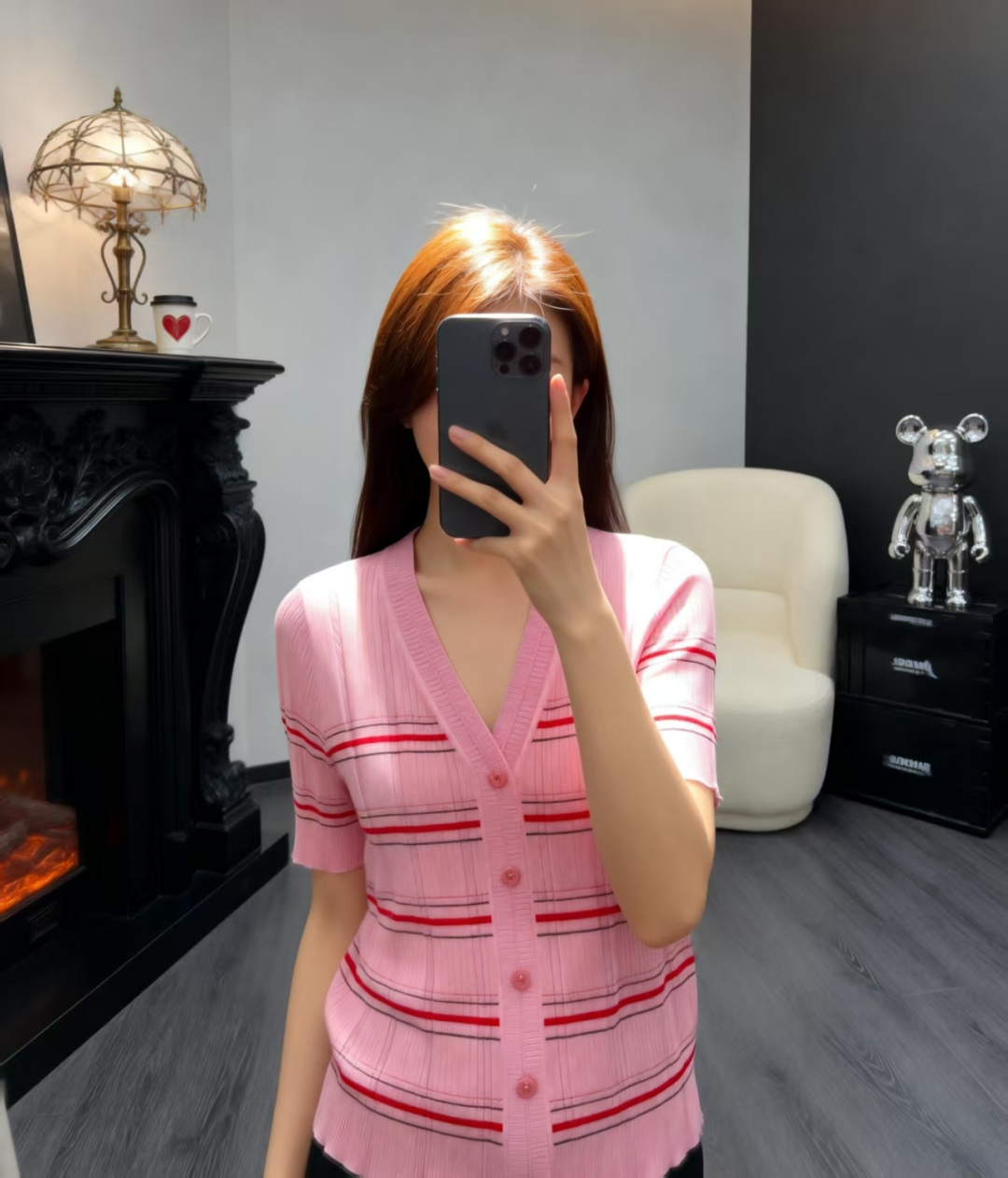 🆕CH家🆕 早春新款 撞色条纹V领针织短袖开衫颜色：白色 粉色尺码：36.38.40