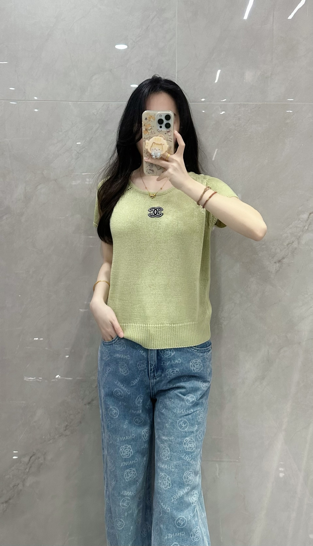 🆕CH家🆕 早春新款 纯色简约圆领针织短袖颜色：绿色 灰色尺码：36.38.40