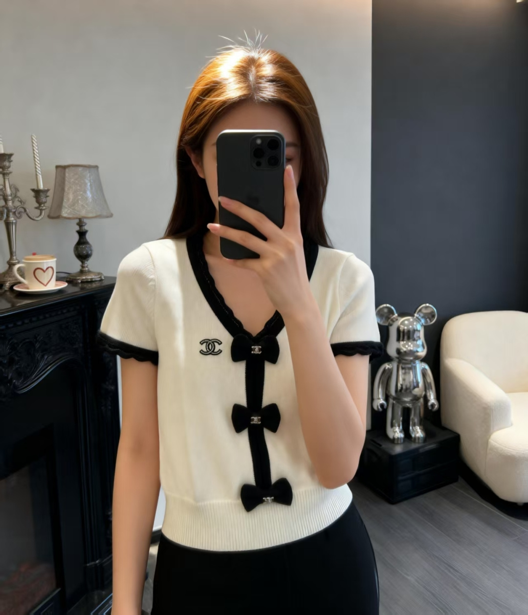 🆕CH家🆕 早春新款 撞色蝴蝶结V领针织短袖颜色：白色 黄色尺码：36.38.40