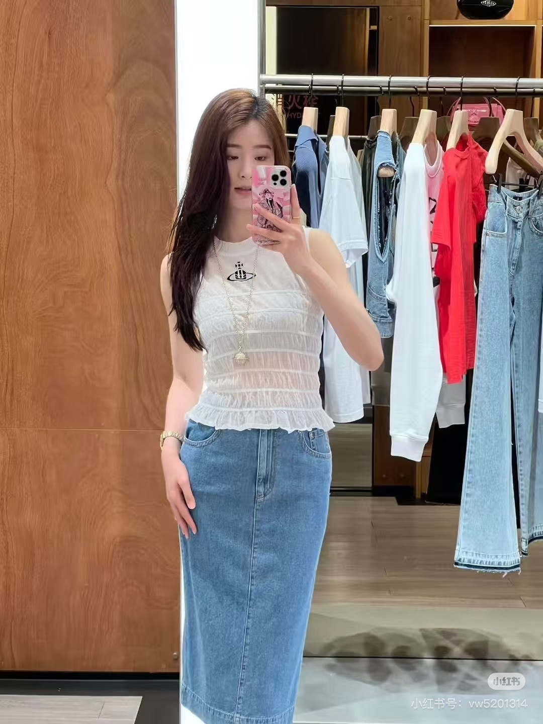 🆕VI家🆕 春夏新款 纯色松紧弹力针织短袖颜色：粉色 白色尺码：36.38.40