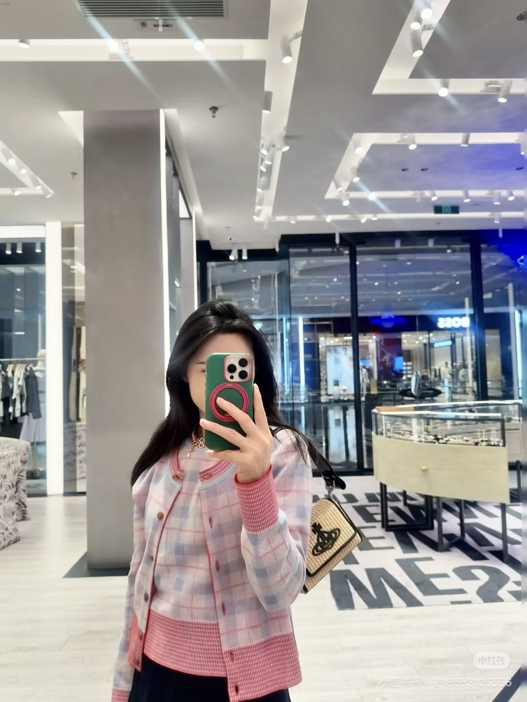 🆕VI家🆕 春夏新款 拼色格子针织开衫颜色：粉色 尺码：36.38.40