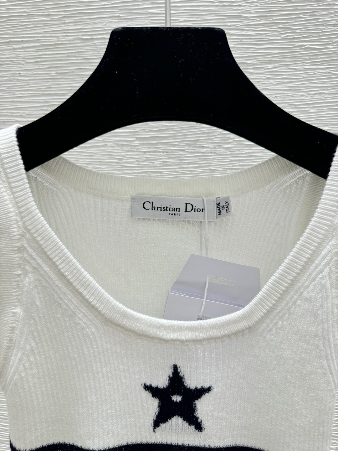 🆕D家🆕 春夏季新款 字母五角星针织背心颜色：宝蓝色 白色 灰色尺码：36.38.40