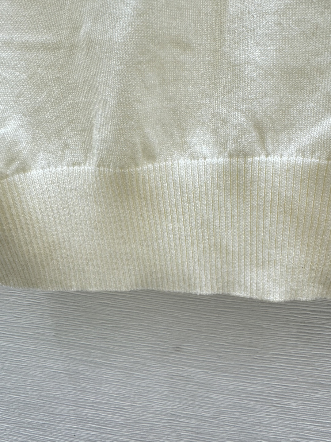 🆕D家🆕 春夏季新款 星座刺绣针织短袖颜色：白色尺码：36.38.40