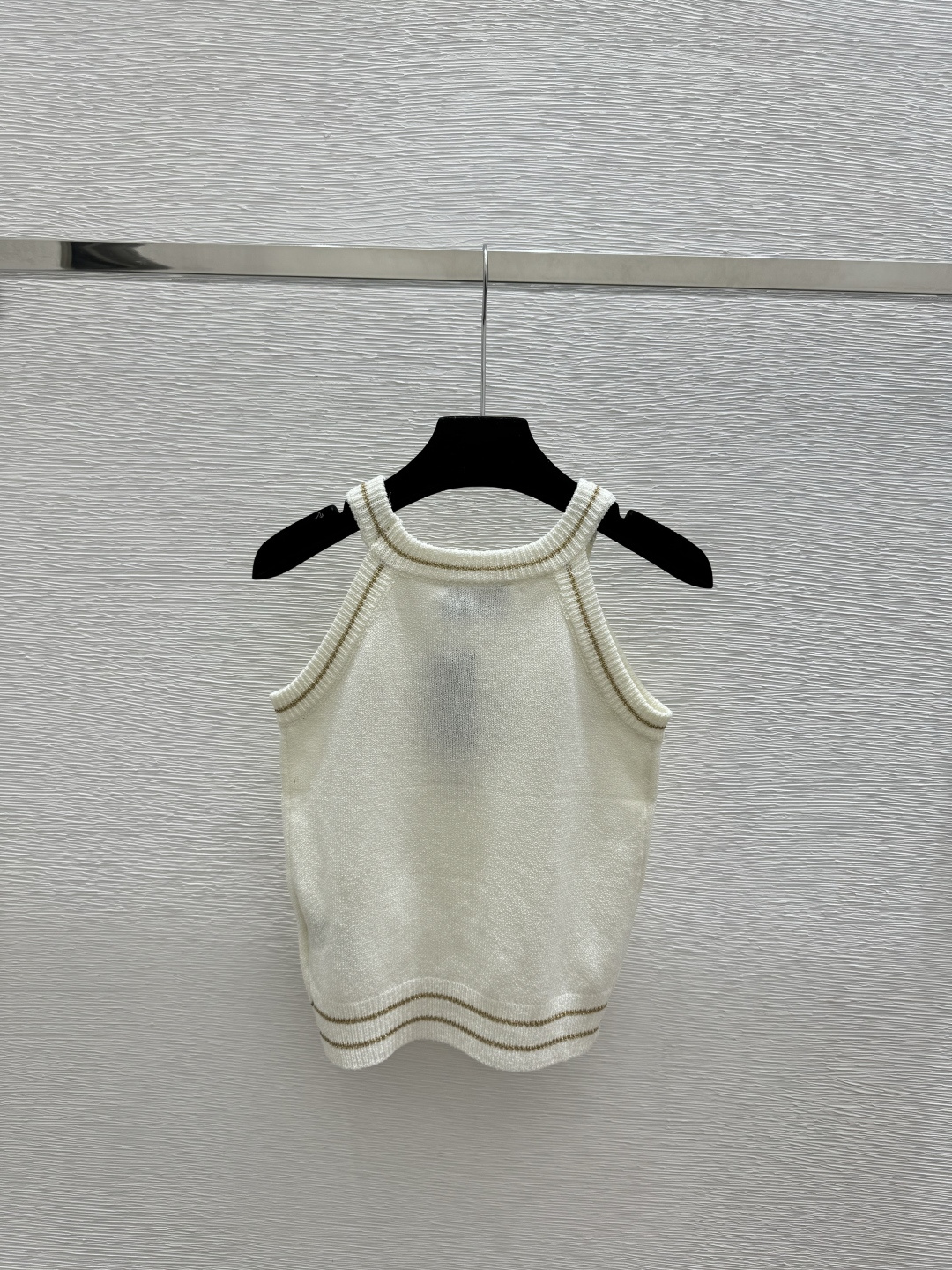 🆕P家🆕 早春新款 撞色字母圆领针织背心颜色：白色 黑色尺码：36.38.40