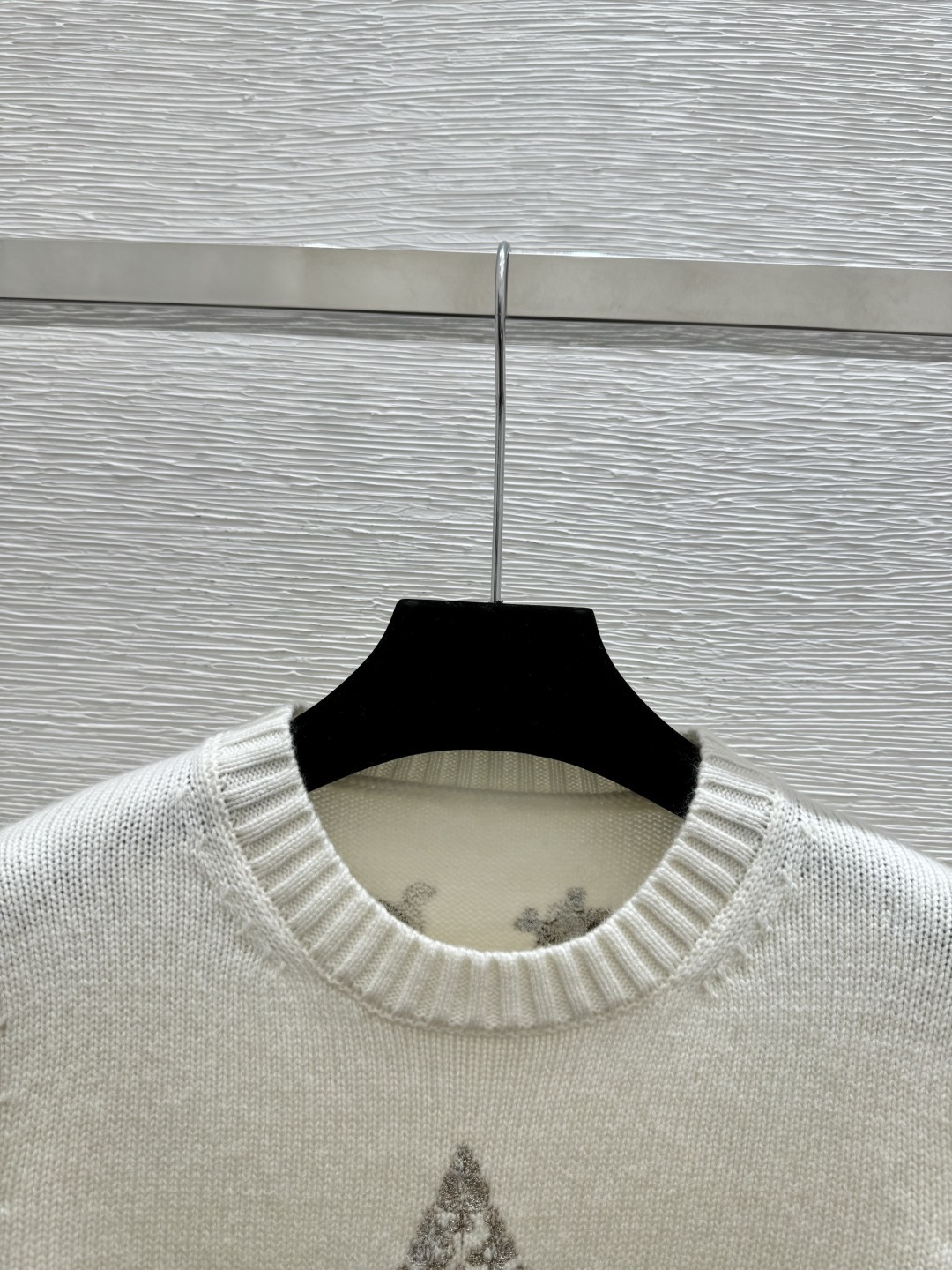 🆕D家🆕 早春新款 撞色五角星字母刺绣圆领针织短袖颜色：白色尺码：36.38.40