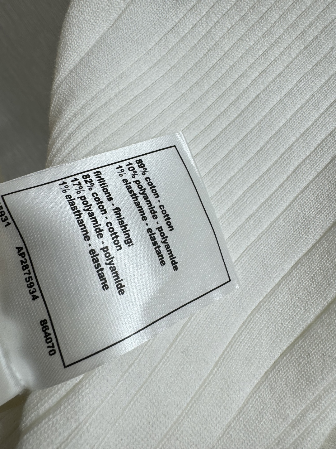 🆕CH家🆕 早春新款 纯色简约圆领针织背心颜色：白色 尺码：36.38.40