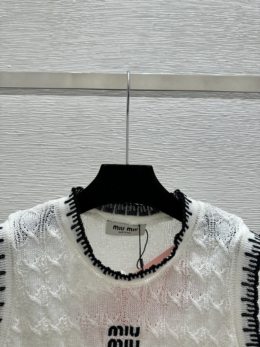 🆕M家🆕 早春新款 撞色圆领镂空针织背心颜色：白色 蓝色尺码：36.38.40