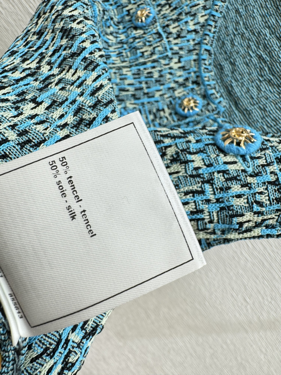 🆕CH家🆕 早春新款 撞色简约圆领针织背心颜色：蓝色尺码：36.38.40