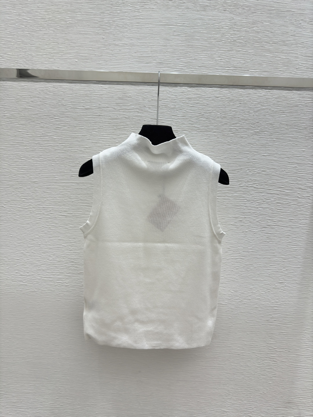 🆕M家🆕 早春新款 纯色简约镂空针织套装颜色：白色 粉色尺码：36.38.40