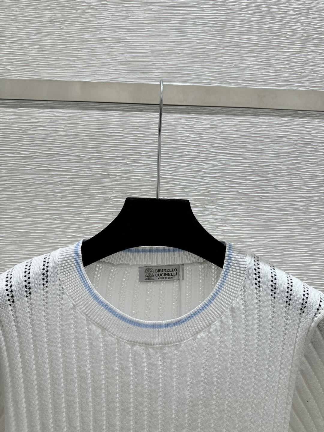 🆕BC家🆕 早春新款 纯色镂空圆领针织短袖颜色：白色 粉色 蓝色尺码：36.38.40