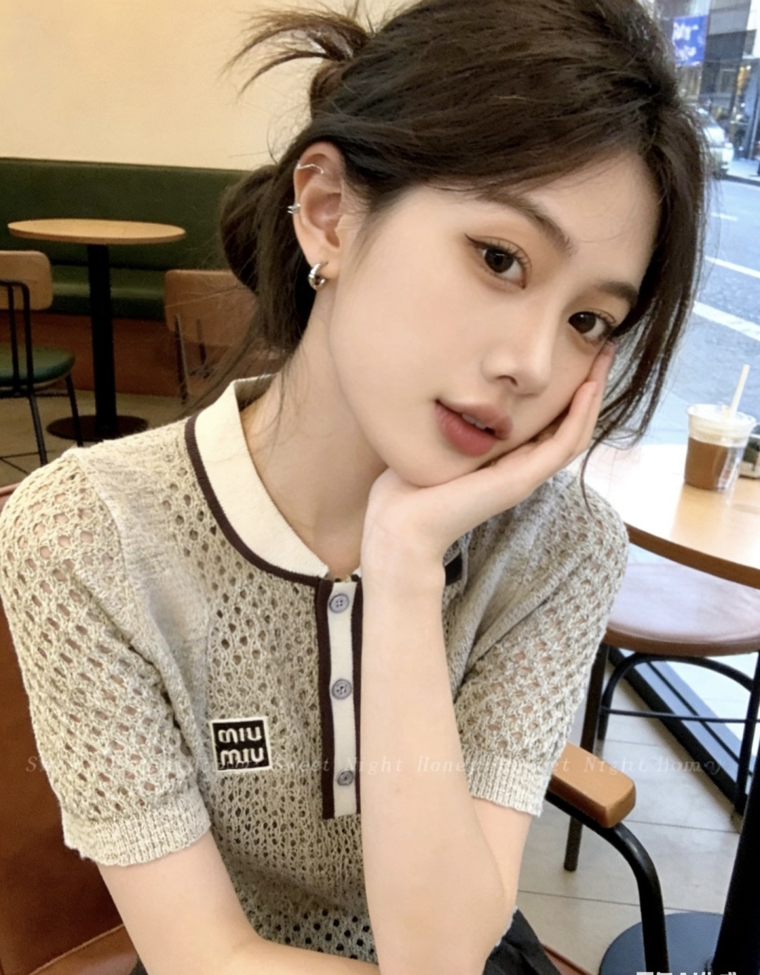 🆕M家🆕 早春新款 撞色镂空圆领针织短袖颜色：金色 灰色尺码：36.38.40