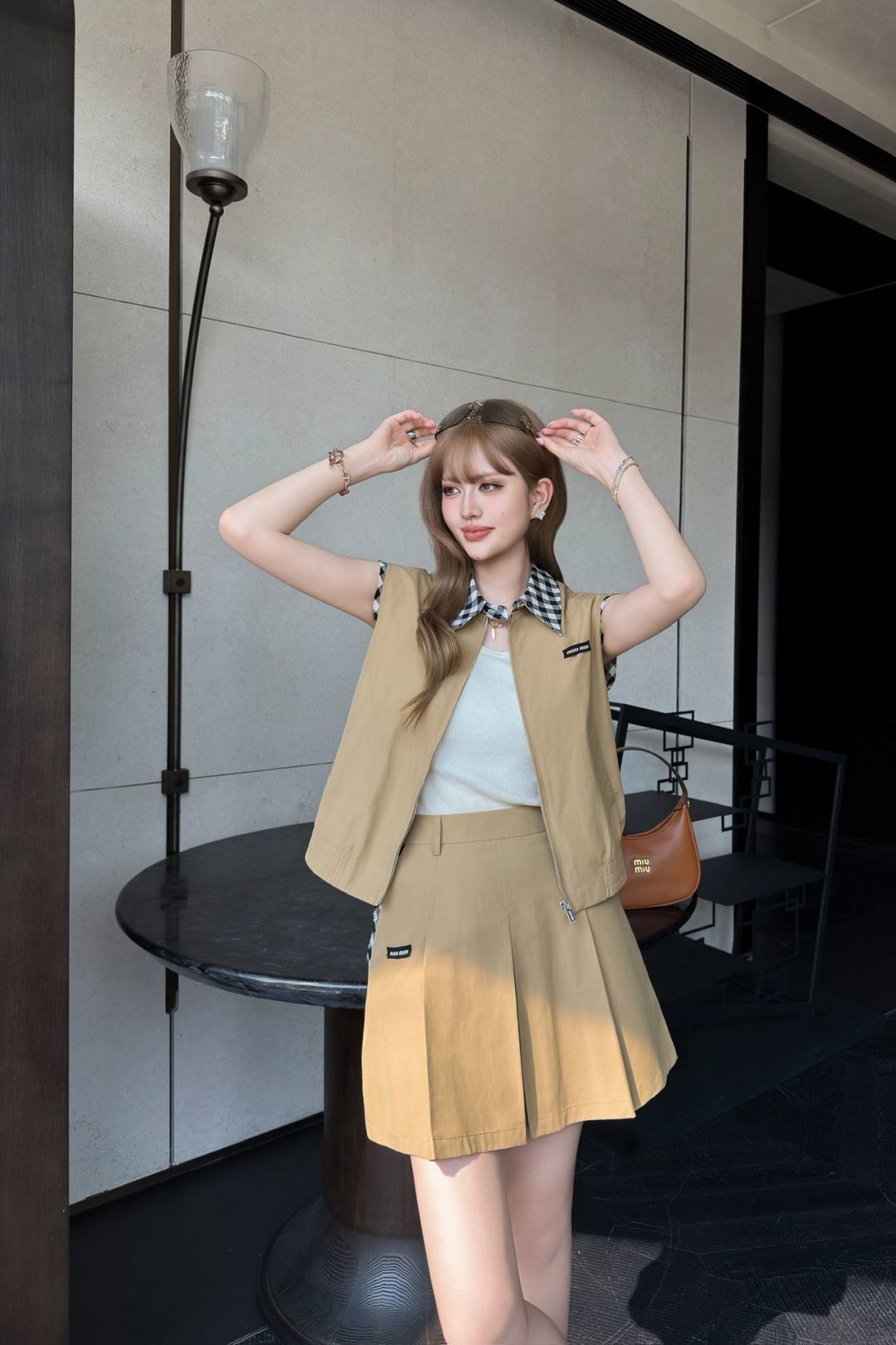 🆕M家🆕 早春新款 撞色翻领简约套装颜色：卡其尺码：36.38.40