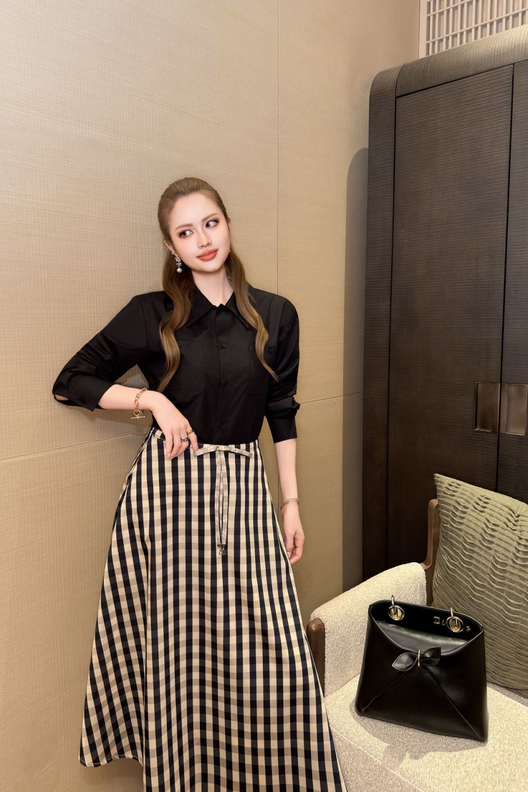 🆕D家🆕 早春新款 撞色格子简约半裙颜色：黑色尺码：36.38.40