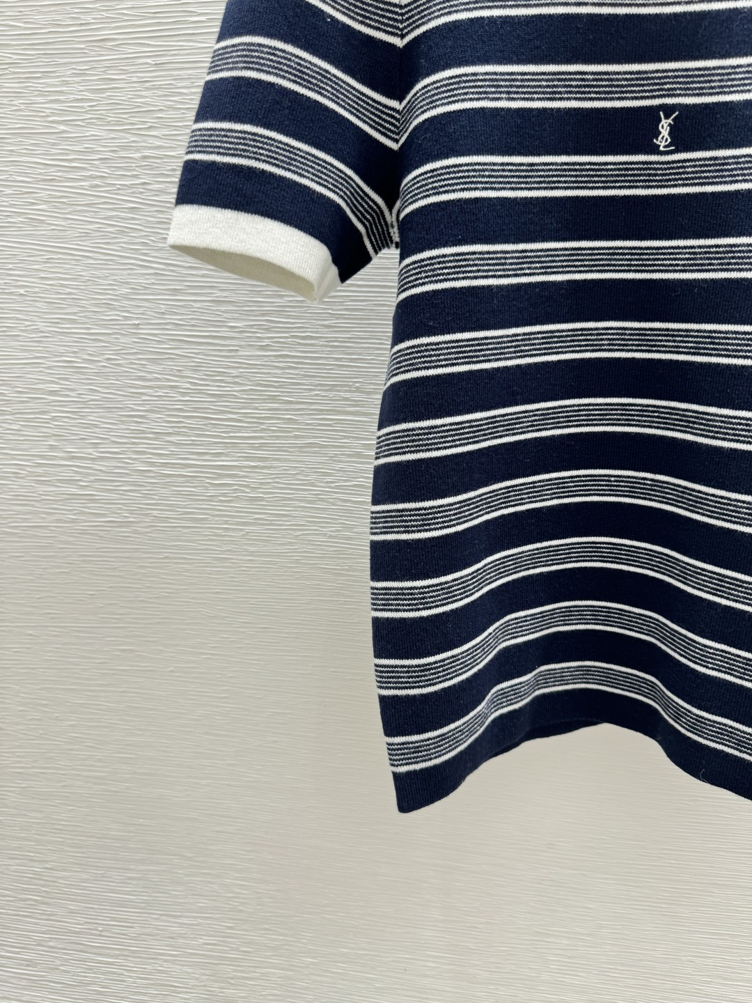 🆕Y家🆕 早春新款 撞色条纹圆领针织短袖颜色：宝蓝尺码：36.38.40