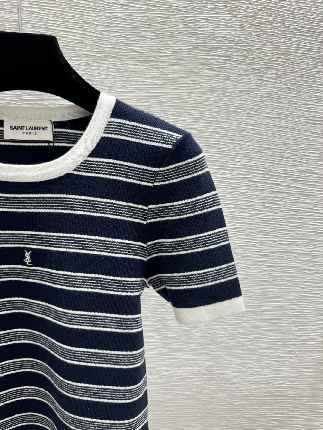 🆕Y家🆕 早春新款 撞色条纹圆领针织短袖颜色：宝蓝尺码：36.38.40