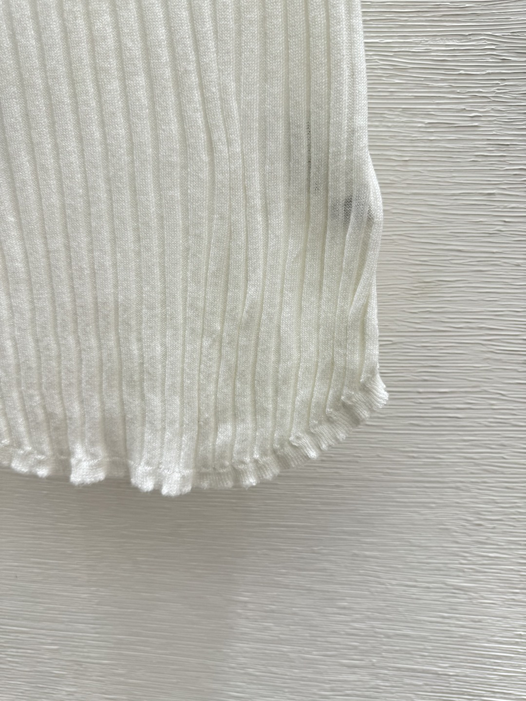 🆕M家🆕 早春新款 纯色 蕾丝圆领针织背心颜色：白色 黄色 灰色尺码：36.38.40