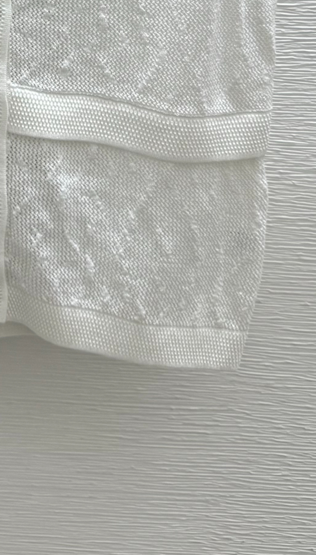 🆕LO家🆕 早春新款 纯色简约圆领针织背心开衫颜色：白色 宝蓝尺码：36.38.40