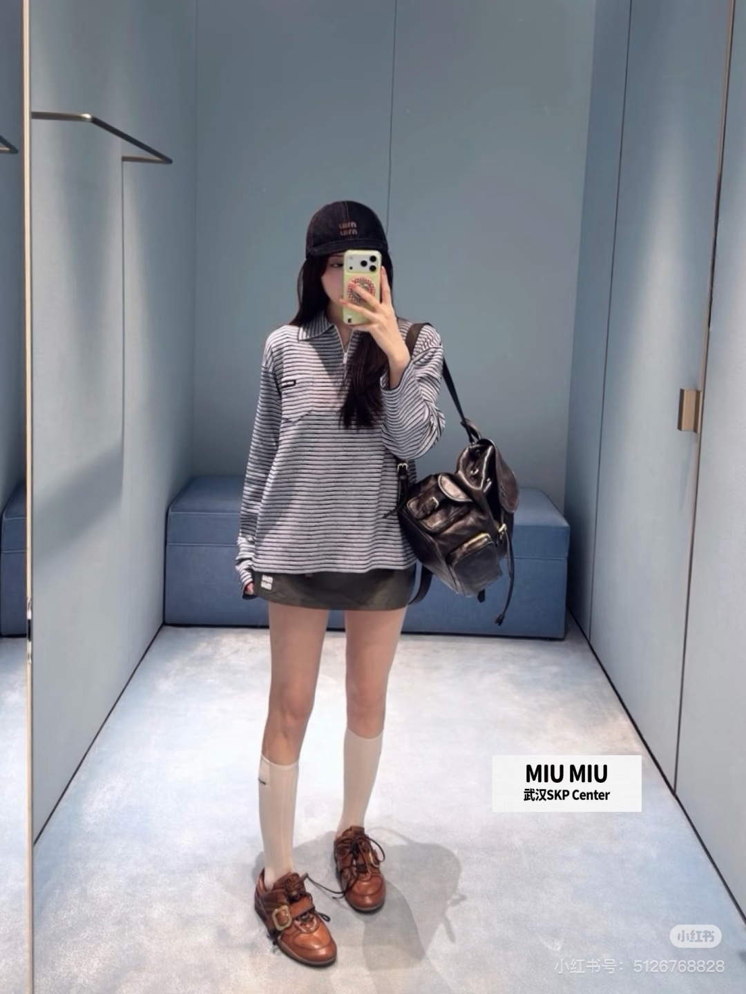 🆕M家🆕 早春新款 撞色条纹翻领针织长袖开衫颜色：宝蓝尺码：36.38.40