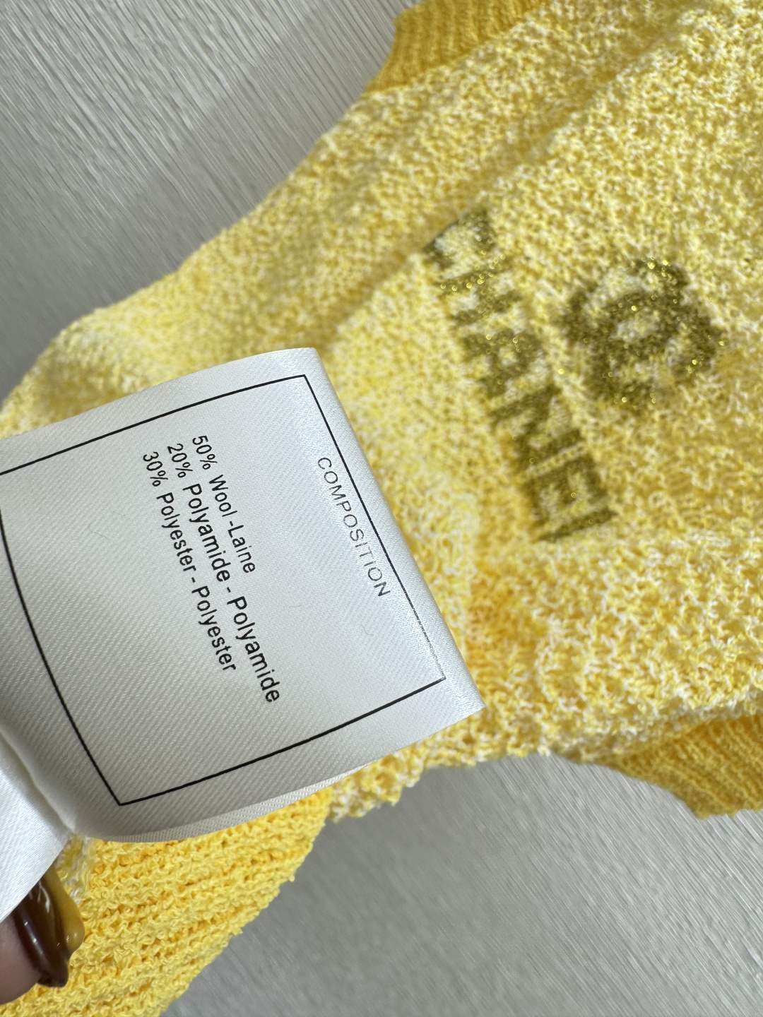 🆕CH家🆕 早春新款 撞色字母圆领针织背心颜色：黄色尺码：36.38.40