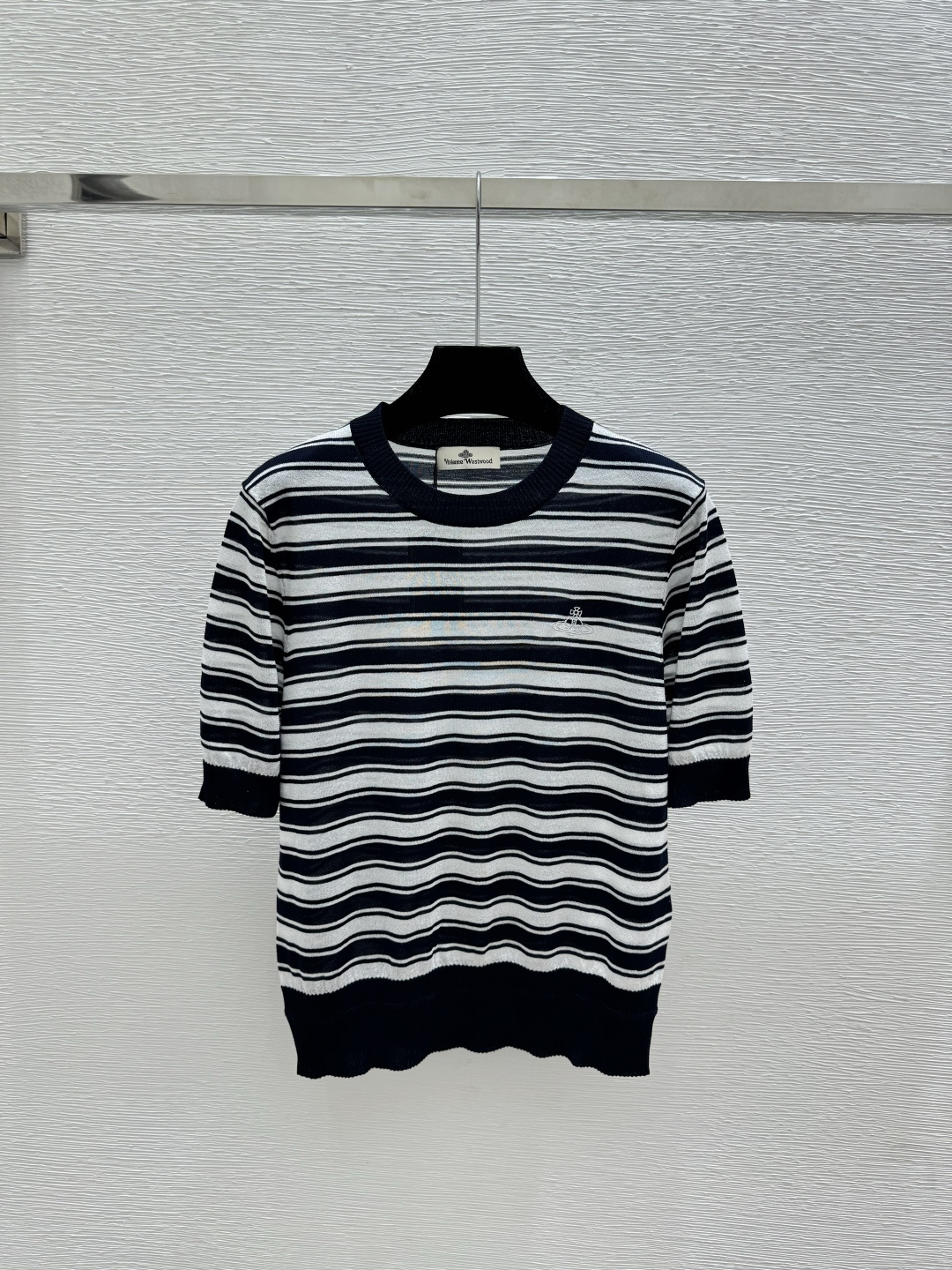 🆕VI家🆕 春夏新款 撞色条纹圆领针织短袖颜色：粉色 蓝色 宝蓝尺码：36.38.40