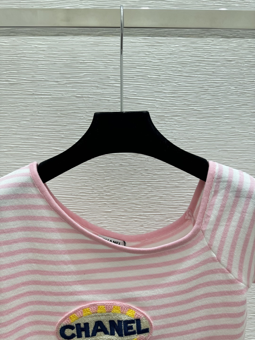 🆕CH家🆕 春夏新款 撞色条纹字母针织短袖颜色：粉色 蓝色尺码：36.38.40