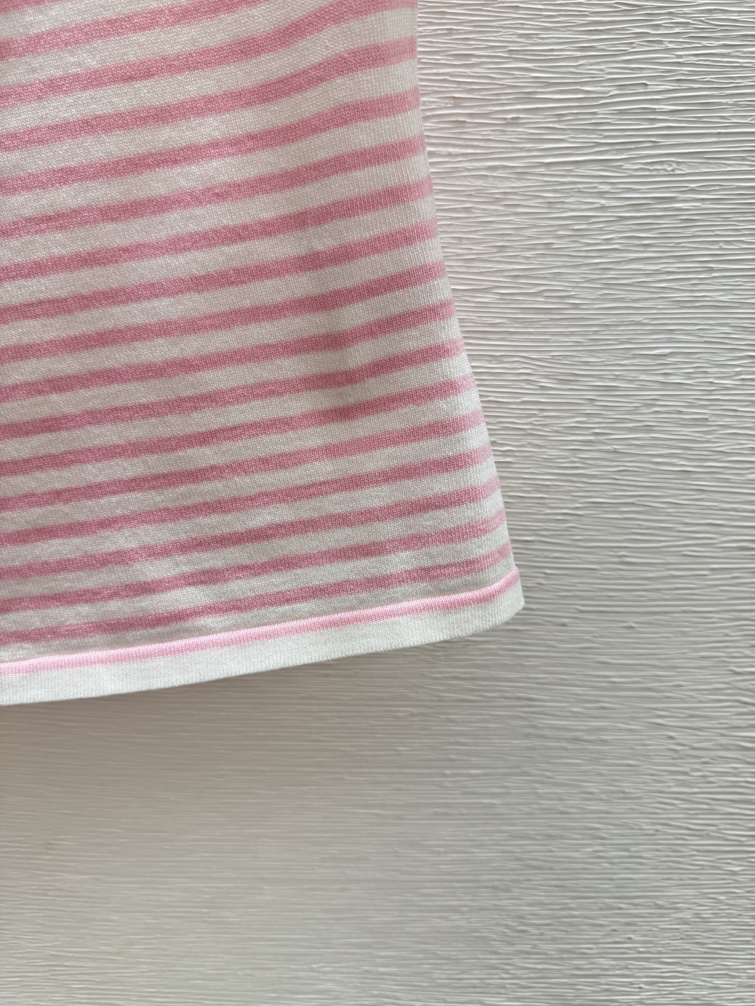 🆕CH家🆕 春夏新款 撞色条纹字母针织短袖颜色：粉色 蓝色尺码：36.38.40