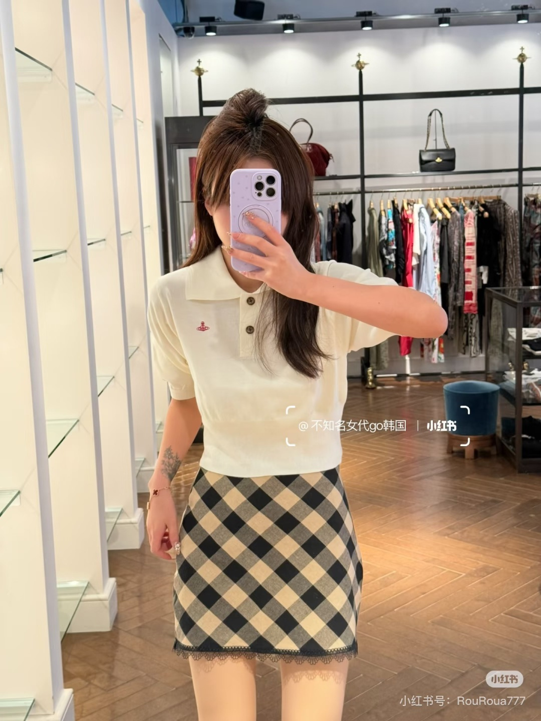 🆕VI家🆕 春夏新款 纯色翻领针织短袖颜色：白色 紫色 蓝色 黑色尺码：36.38.40