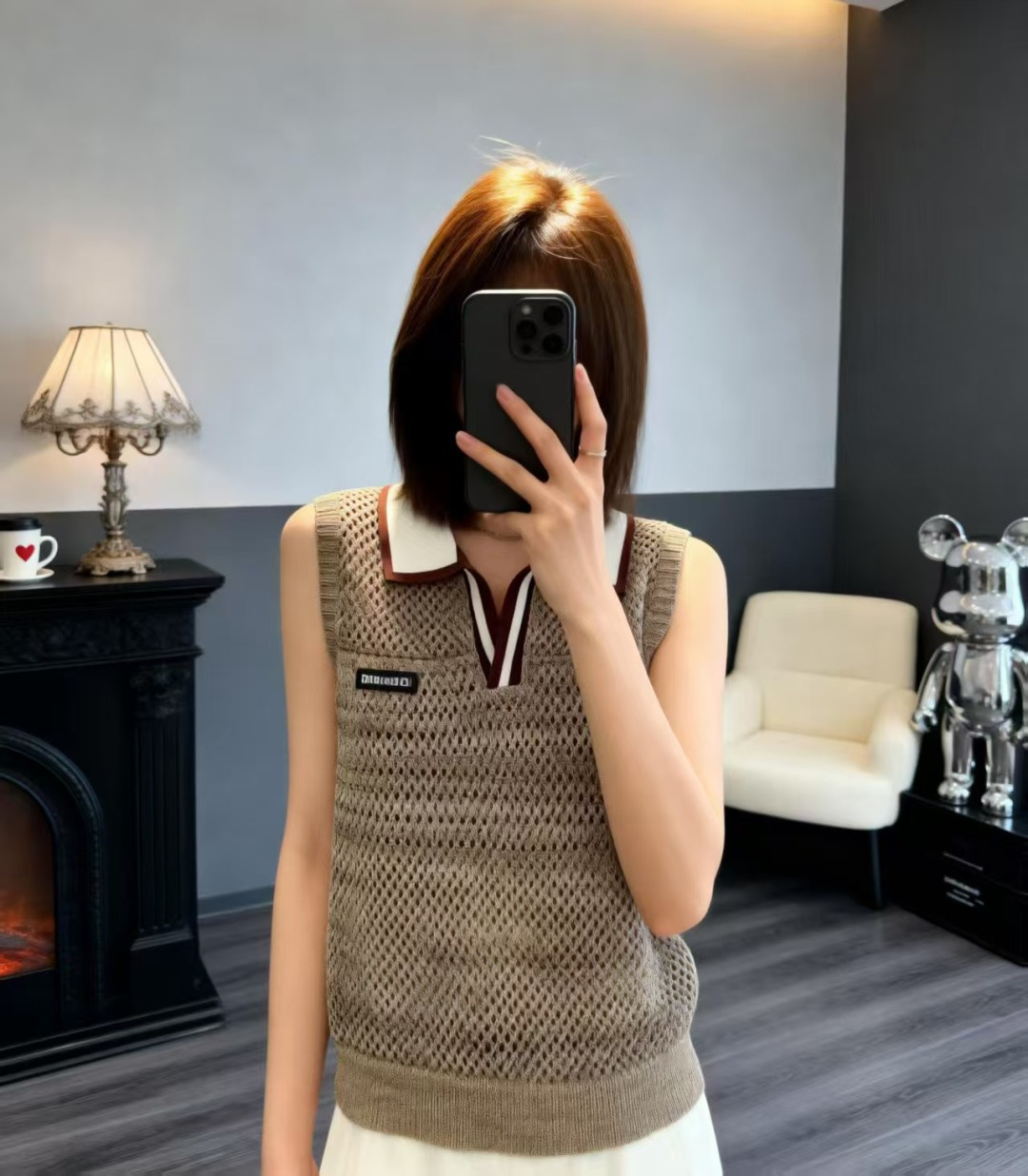 🆕M家🆕 春夏新款 撞色翻领镂空针织背心颜色：咖啡尺码：36.38.40