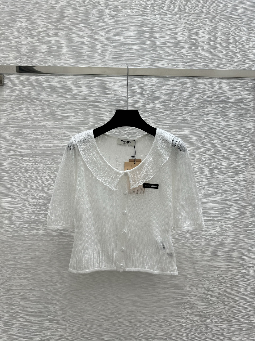 🆕M家🆕 春夏新款 纯色镂空花边圆领针织短袖开衫颜色：白色 卡其尺码：36.38.40