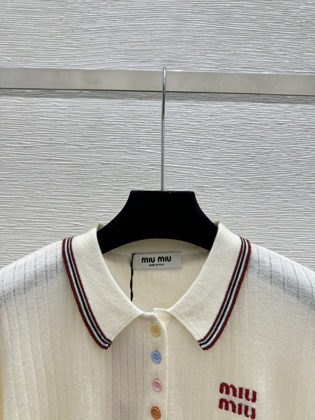 🆕M家🆕 春夏新款 撞色翻领简约针织短袖颜色：白色 尺码：36.38.40