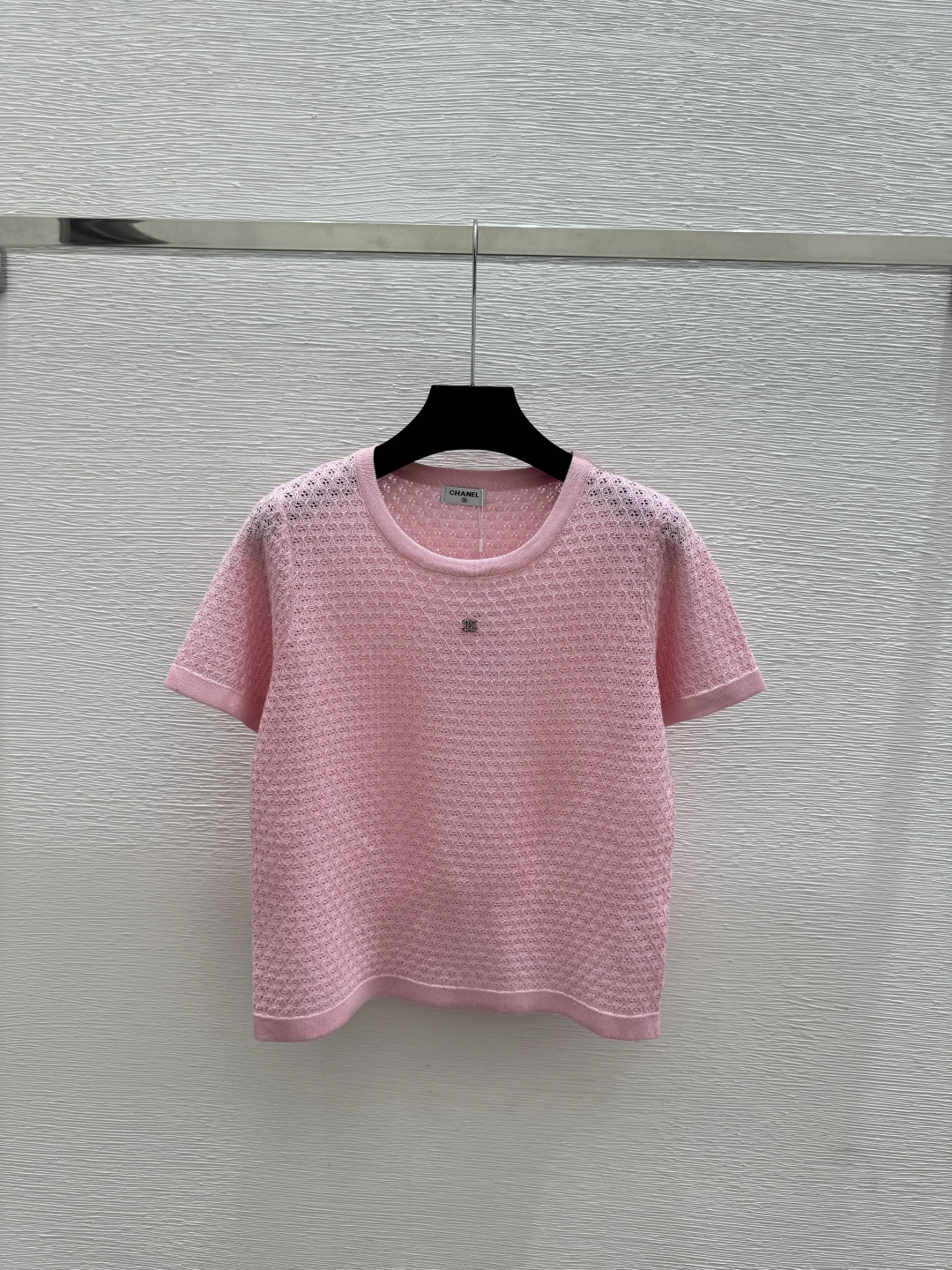 🆕CH家🆕 春夏新款 纯色简约圆领针织短袖颜色：白色 粉色 黑色尺码：36.38.40