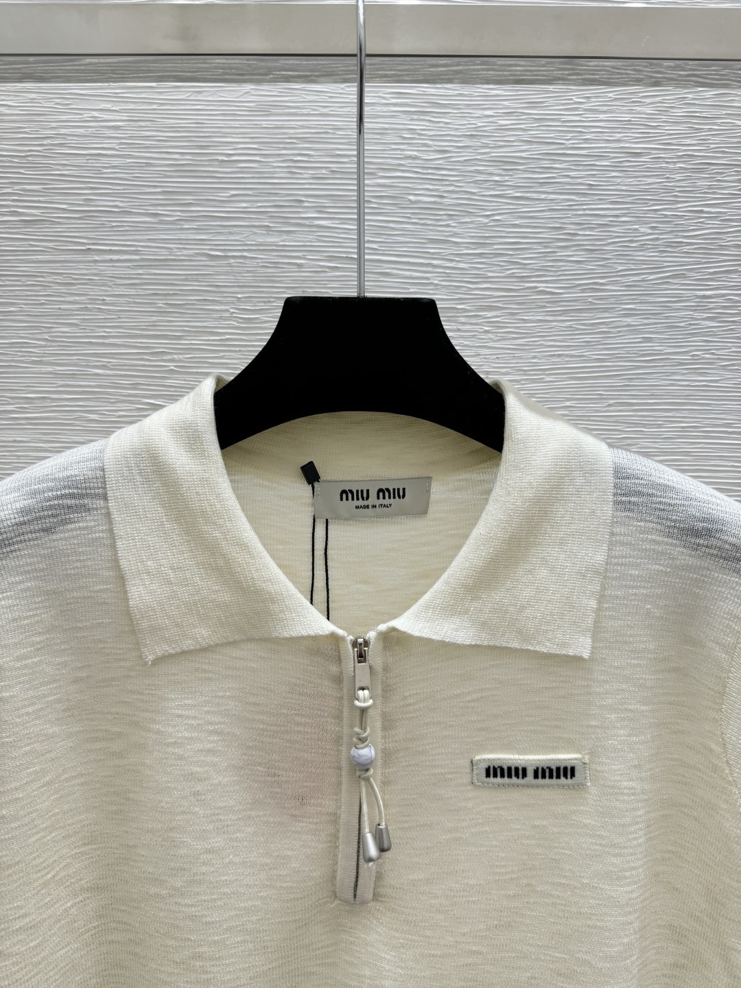 🆕M家🆕 春夏新款 纯色翻领针织短袖颜色：白色 浅灰 深灰尺码：36.38.40