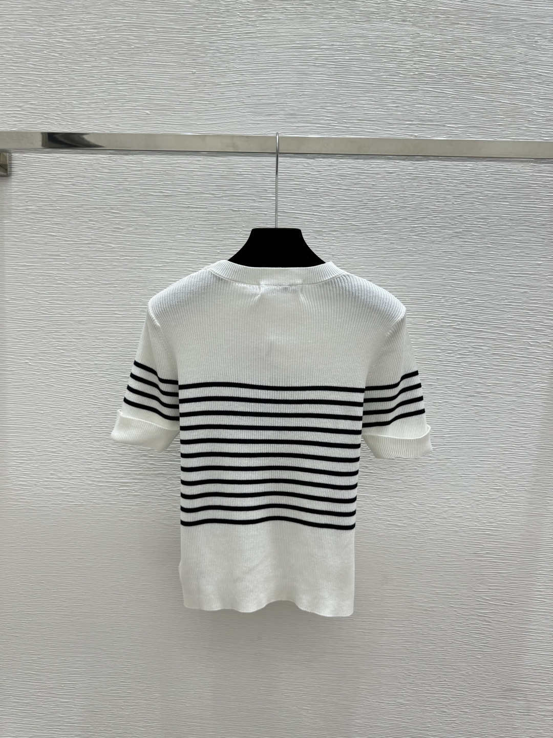 🆕D家🆕 春夏新款 撞色字母条纹圆领针织短袖颜色：白色 粉色 蓝色 宝蓝尺码：36.38.40