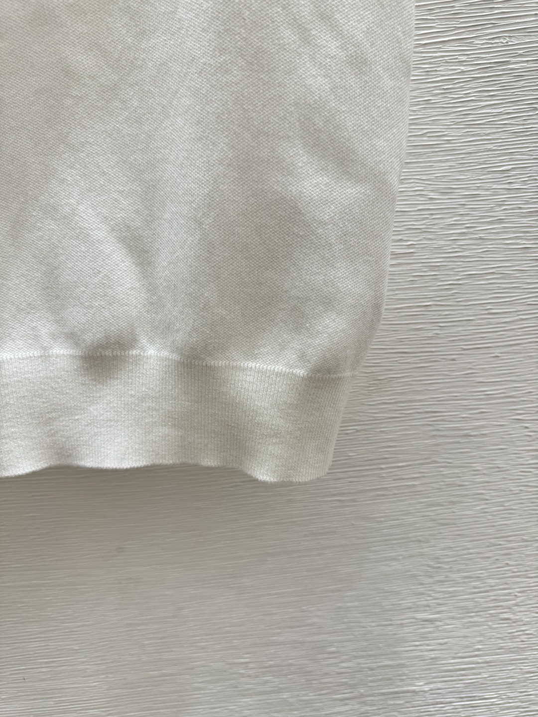 🆕M家🆕 春夏新款 纯色简约翻领针织背心颜色：白色 宝蓝尺码：36.38.40