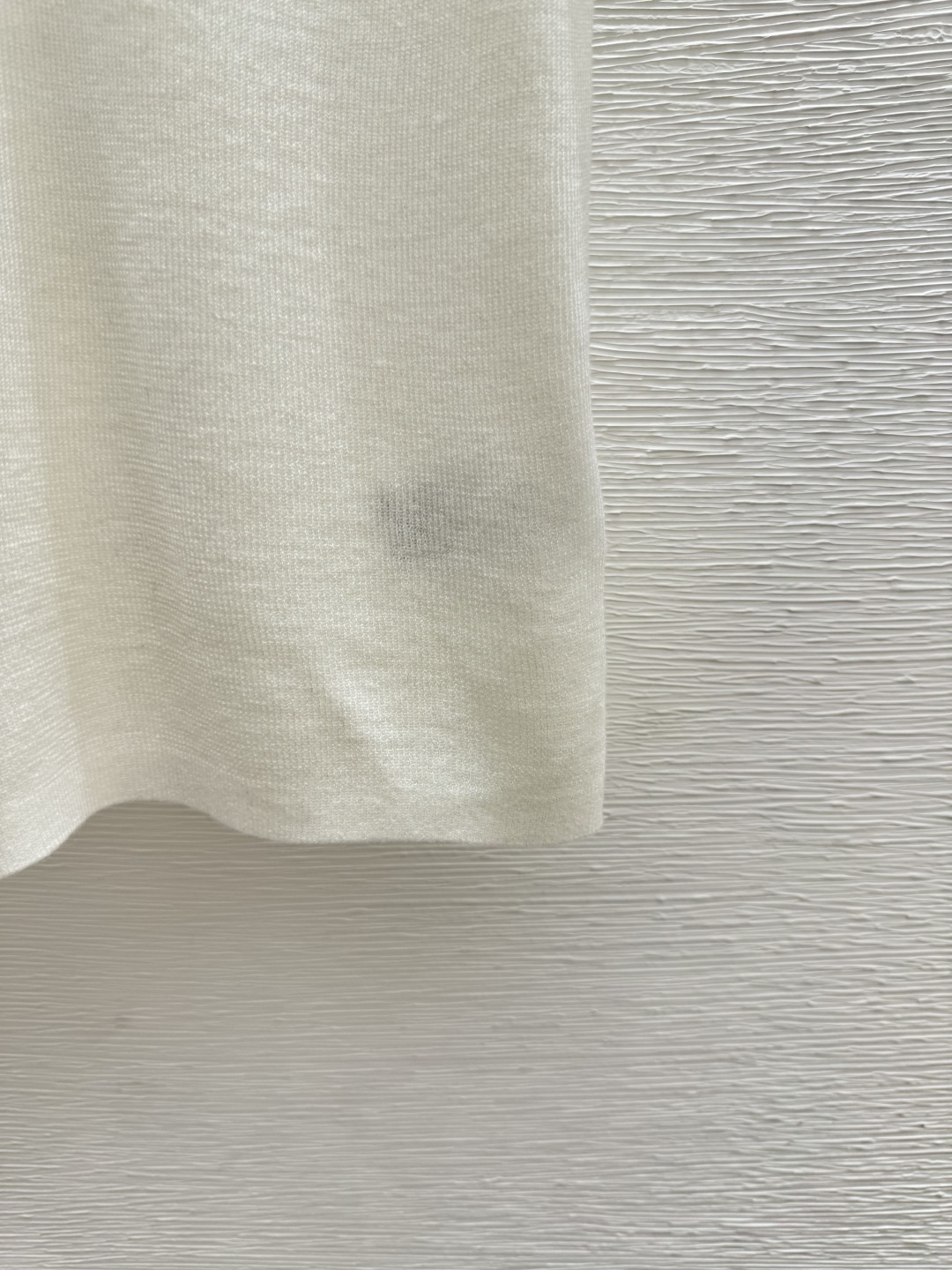 🆕D家🆕 春夏新款 撞色简约V领针织短袖颜色：白色 灰色尺码：36.38.40