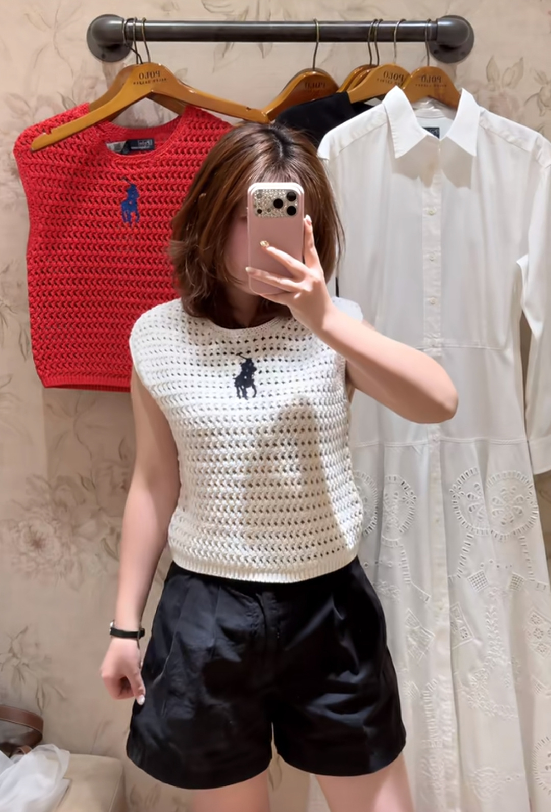 🆕PO家🆕 春夏新款 纯色镂空简约圆领针织背心颜色：白色 尺码：36.38.40