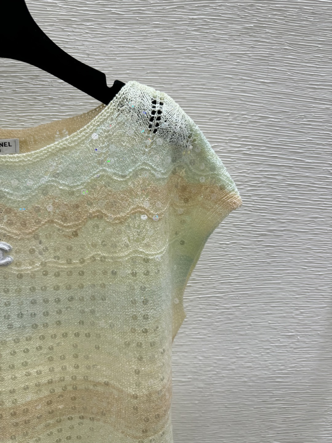 🆕CH家🆕 春夏新款 撞色珠片镂空圆领针织背心颜色：黄色尺码：36.38.40