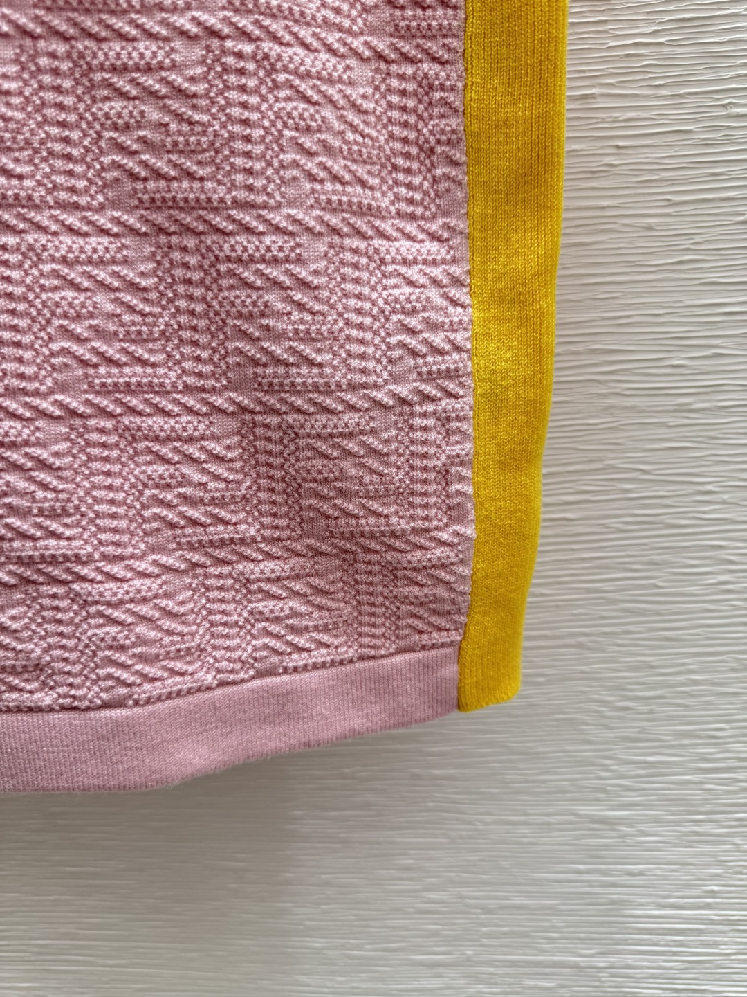 🆕F家🆕 春夏新款 撞色老花字母针织半裙颜色：粉色 蓝色尺码：36.38.40