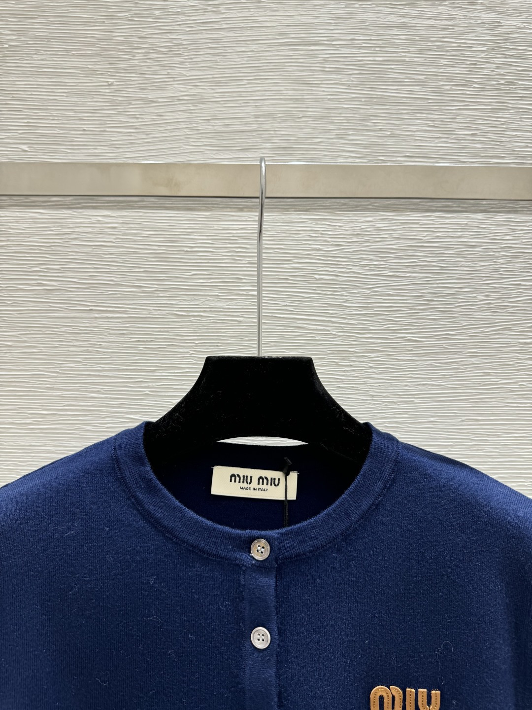 🆕M家🆕 春夏新款 纯色简约圆领针织短袖颜色：宝蓝尺码：36.38.40