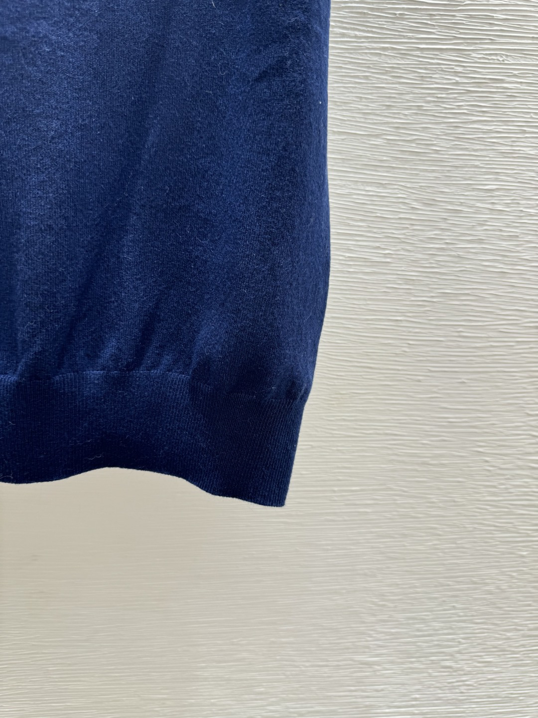 🆕M家🆕 春夏新款 纯色简约圆领针织短袖颜色：宝蓝尺码：36.38.40