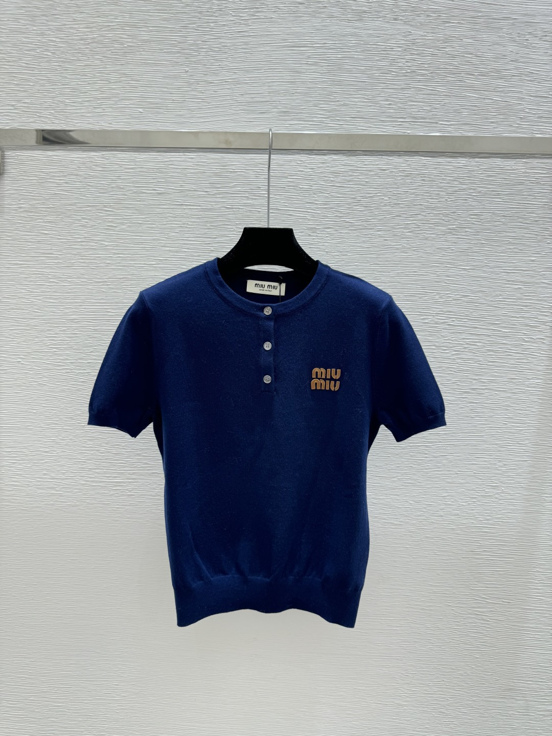 🆕M家🆕 春夏新款 纯色简约圆领针织短袖颜色：宝蓝尺码：36.38.40