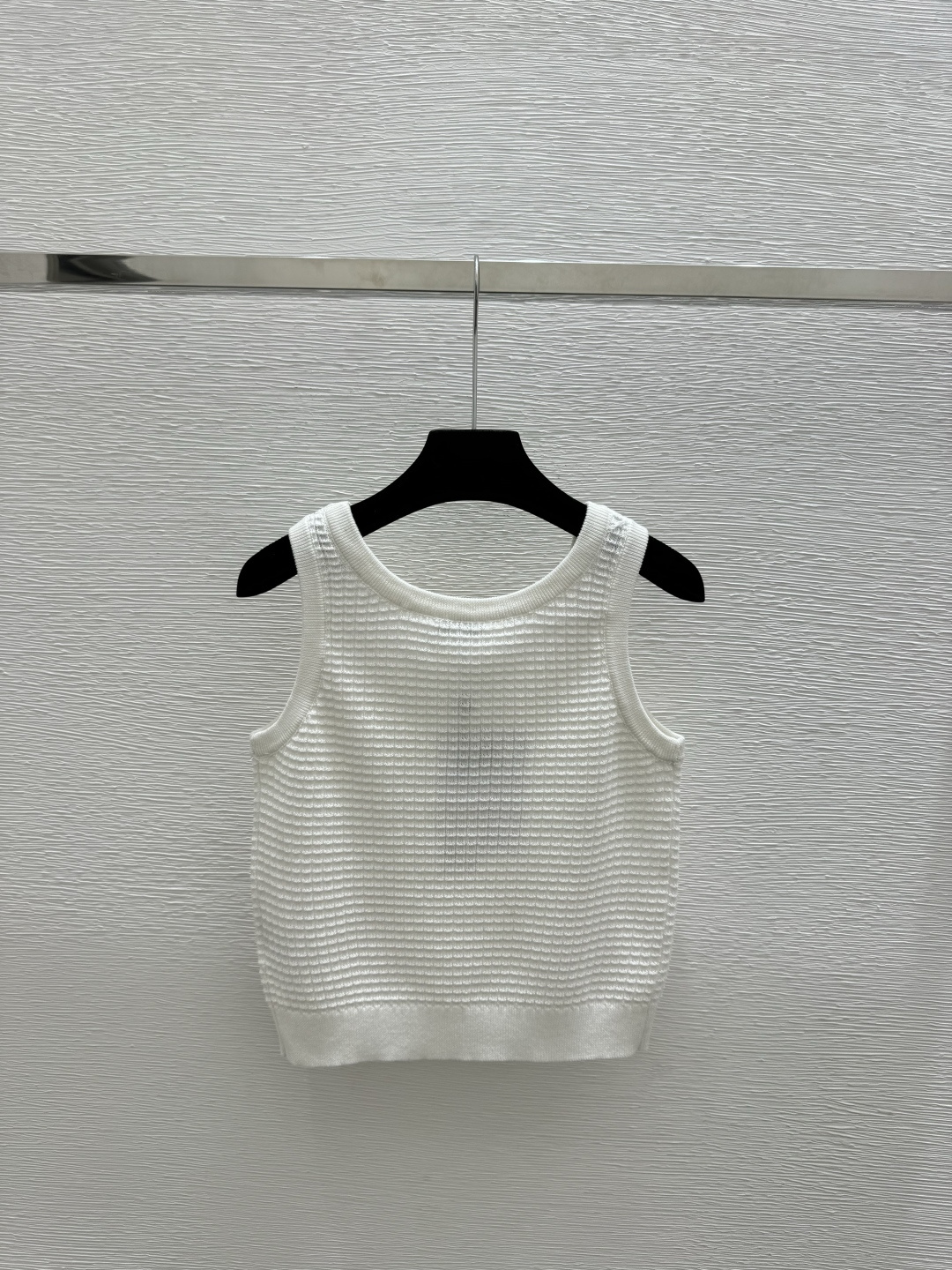 🆕CH家🆕 春夏新款 纯色简约圆领针织背心颜色：白色 粉色 黑色尺码：36.38.40