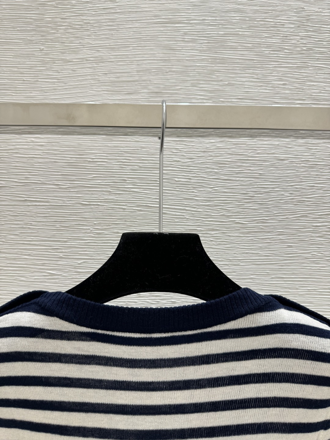 🆕D家🆕 春夏新款 撞色五角星字母条纹圆领针织短袖颜色：宝蓝尺码：36.38.40