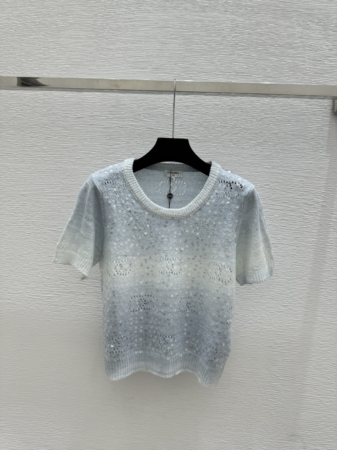 🆕M家🆕 春夏新款 撞色条纹镂空珠片圆领针织短袖颜色：黄色 蓝色尺码：36.38.40